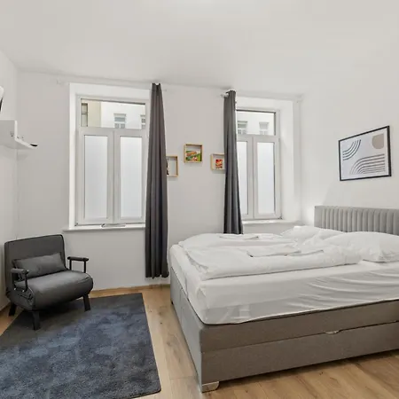 Apartament Faraway 43 *