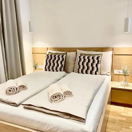 Apartment Charm Favoriten