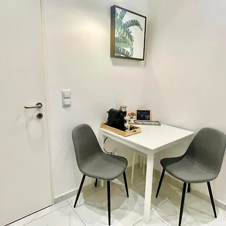Charm Favoriten Apartment