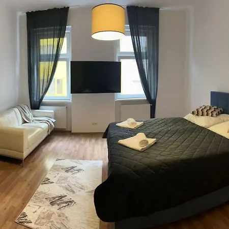 Jupiter Apartment
