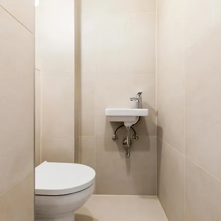 Apartment Luxury Living - 1130 *