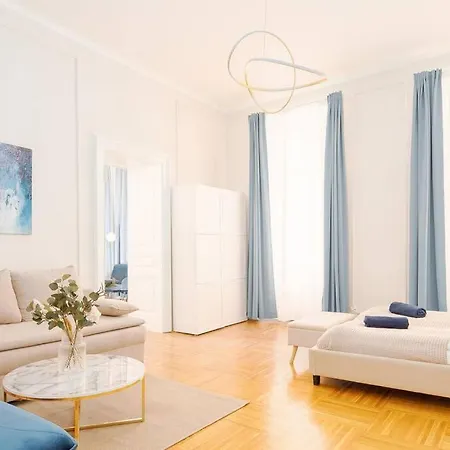 Very Spacious Close To Akh Vienna