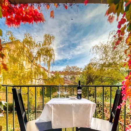 Apartment Private Balcony At Top Location Next To Subway Vienna