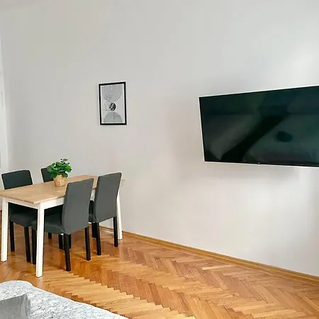 Apartment Sunny Central *