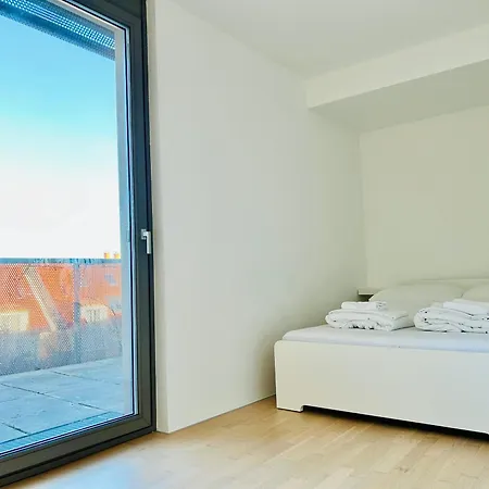 Premium 4 Bedroom Penthouse - Free Parking * Vídeň