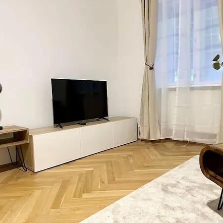 Close To Metro, 10 Minutes To Mariahilferstrasse * Vienna