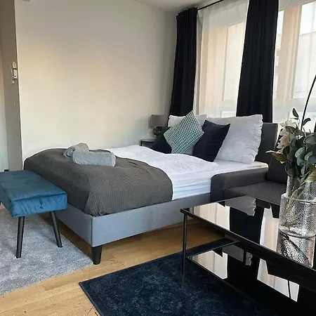 Apartment Amazing Terrace, Close To Viennas Biggest Shopping Street Vienna