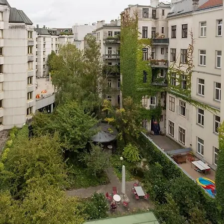 Amazing Terrace, Close To Viennas Biggest Shopping Street * Vienna