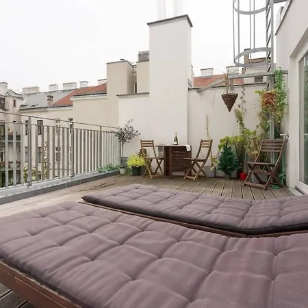 Apartment Amazing Terrace, Close To Viennas Biggest Shopping Street Vienna