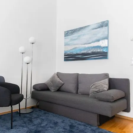 Apartment, Central, 2 Min To U1 Keplerplatz *