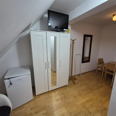 Homestay Nr 15 *