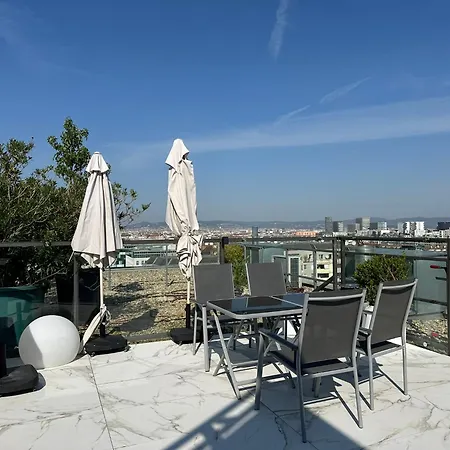 Apartment Panorama *