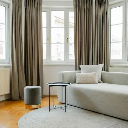 Apartmán Hip Perfect For 4 Or 6, Great District, Metro *