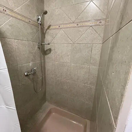 Apartment Mini Rhg 1 *
