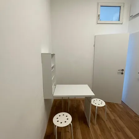 Mini Rhg 1 Apartment Vienna