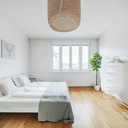 Gemuetliche 2-zimmer Im Herzen Wiens Appartamento *
