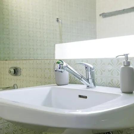 Neu Vintagelivingvienna Im 18ten Apartment *