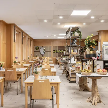 Mynext - Rudy 2* Vienna
