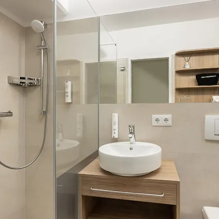 Mynext - Rudy Hotel