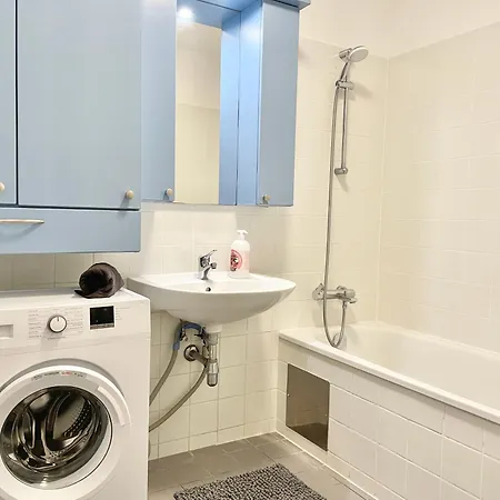 Spacious 90m2 Maisonette With Free Parking * Vídeň