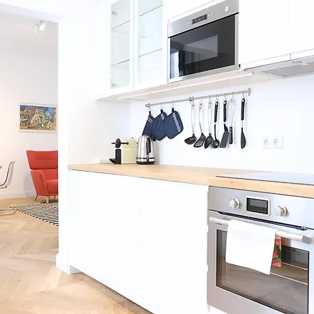 Design One Bedroom In Apartment