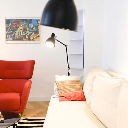 Design One Bedroom In Apartment *