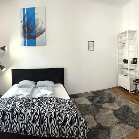 Big And Comfortable Mariahilfer Vienna