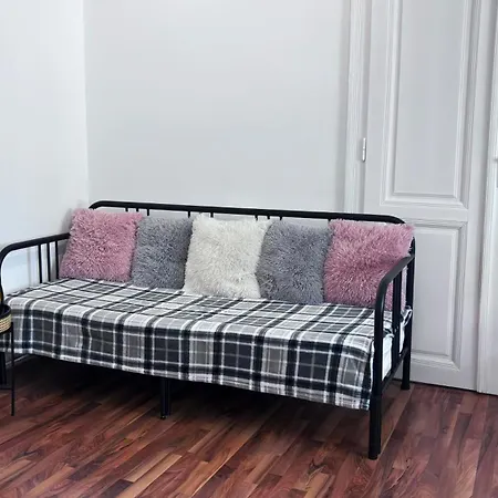 Apartment Big And Comfortable Mariahilfer Vienna