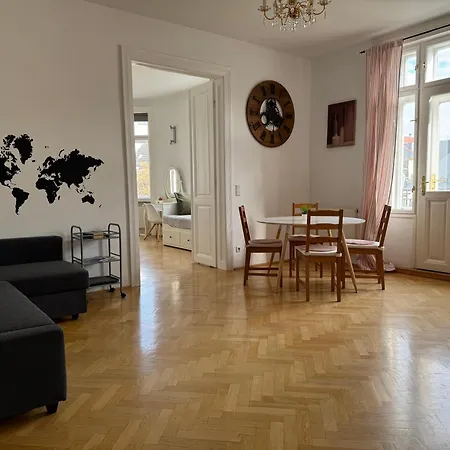Cozy Near Schoenbrunn 17 Apartment