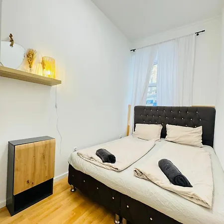Comfy In A Shared Apt, 8min To Rathausplatz Apartamento *