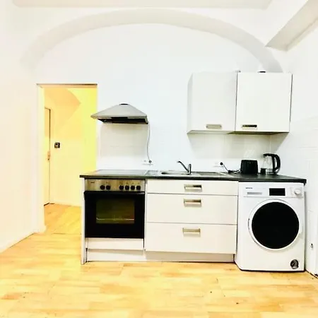 Apartamento Comfy In A Shared Apt, 8min To Rathausplatz