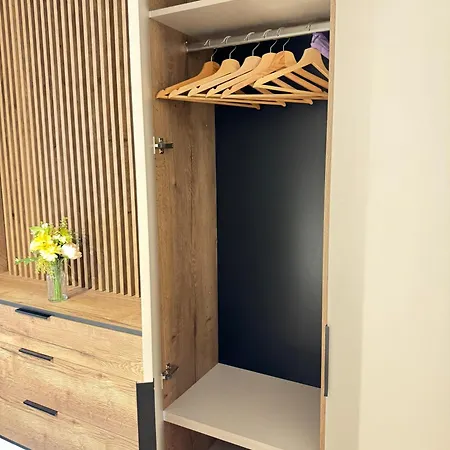 4 - - Center Apartment *