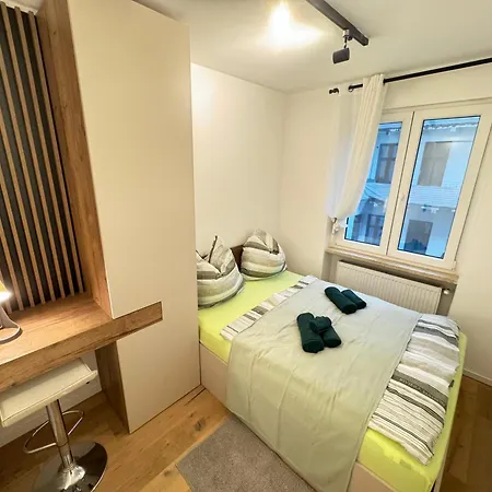 4 - - Center Apartment *