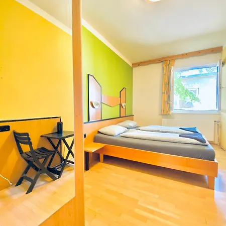 Affordable Central Rooms, 10-min To Lugner City Vídeň