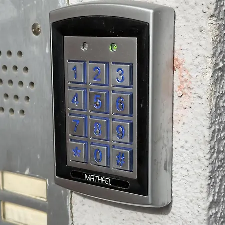 1110 *
