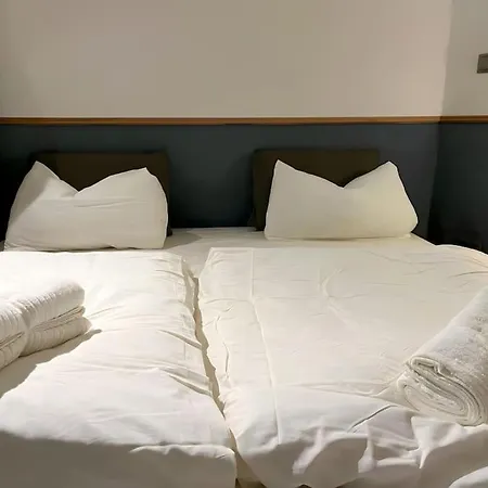 Apartment Helle Erdgeschosswohnung, Nahe Zentrum Und Schoenbrunn Vienna