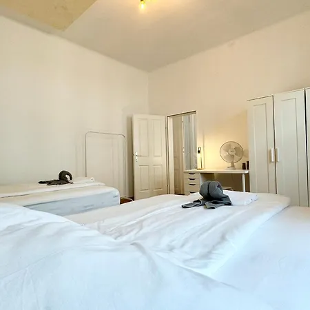 Apartment Luxury At Famous Kutschkermarkt Vienna