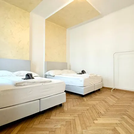 Apartment Luxury At Famous Kutschkermarkt *
