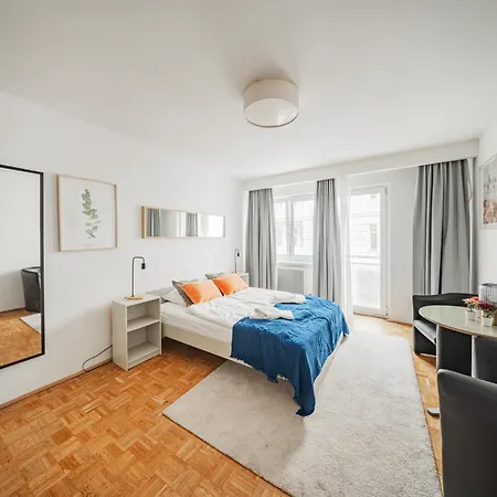 Studio Next To Karlskirche #17 Apartment *