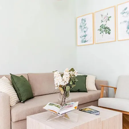 Apartment, Two Metro Stations To Hauptbahnhof Vienna