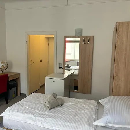 Default 1170 Hotel