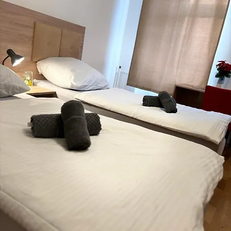 Default 1170 Hotel 4*