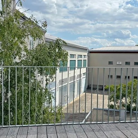 Altbaujuwel Mit Terrasse, 21 Apartment *
