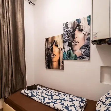 Family Studio- 7 Minutes To Schoenbrunn Palace * Vienna