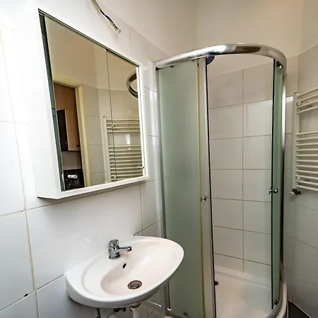Family Studio- 7 Minutes To Schoenbrunn Palace