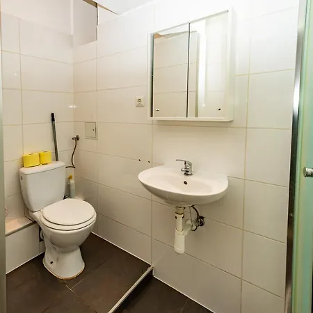 Apart Otel Family Studio- 7 Minutes To Schoenbrunn Palace *