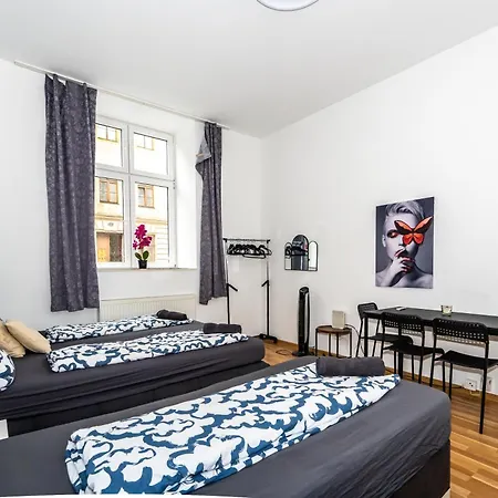Aparthotel Family Studio- 7 Minutes To Schoenbrunn Palace *