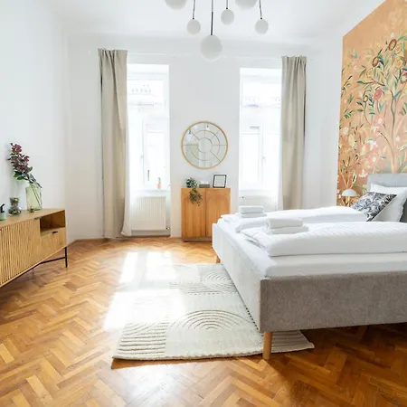 4ty3 - Franz Josef Is Calling * Wien