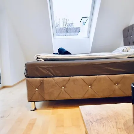 Comfy 4br With Terrace In Great Location Apartment *