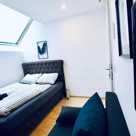 Comfy 4br With Terrace In Great Location Apartment Vienna